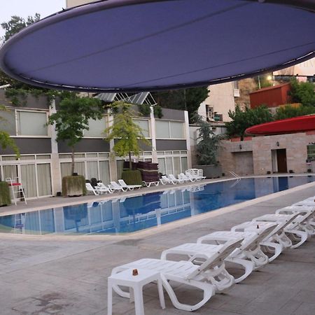 Grand Kadri Hotel - History Marked By Cristal Lebanon Zahlé エクステリア 写真