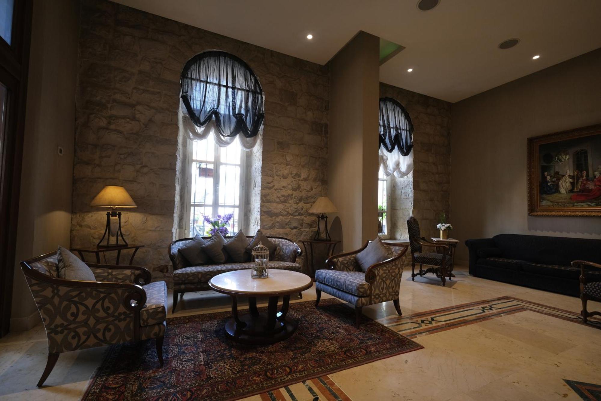 Grand Kadri Hotel - History Marked By Cristal Lebanon Zahlé エクステリア 写真