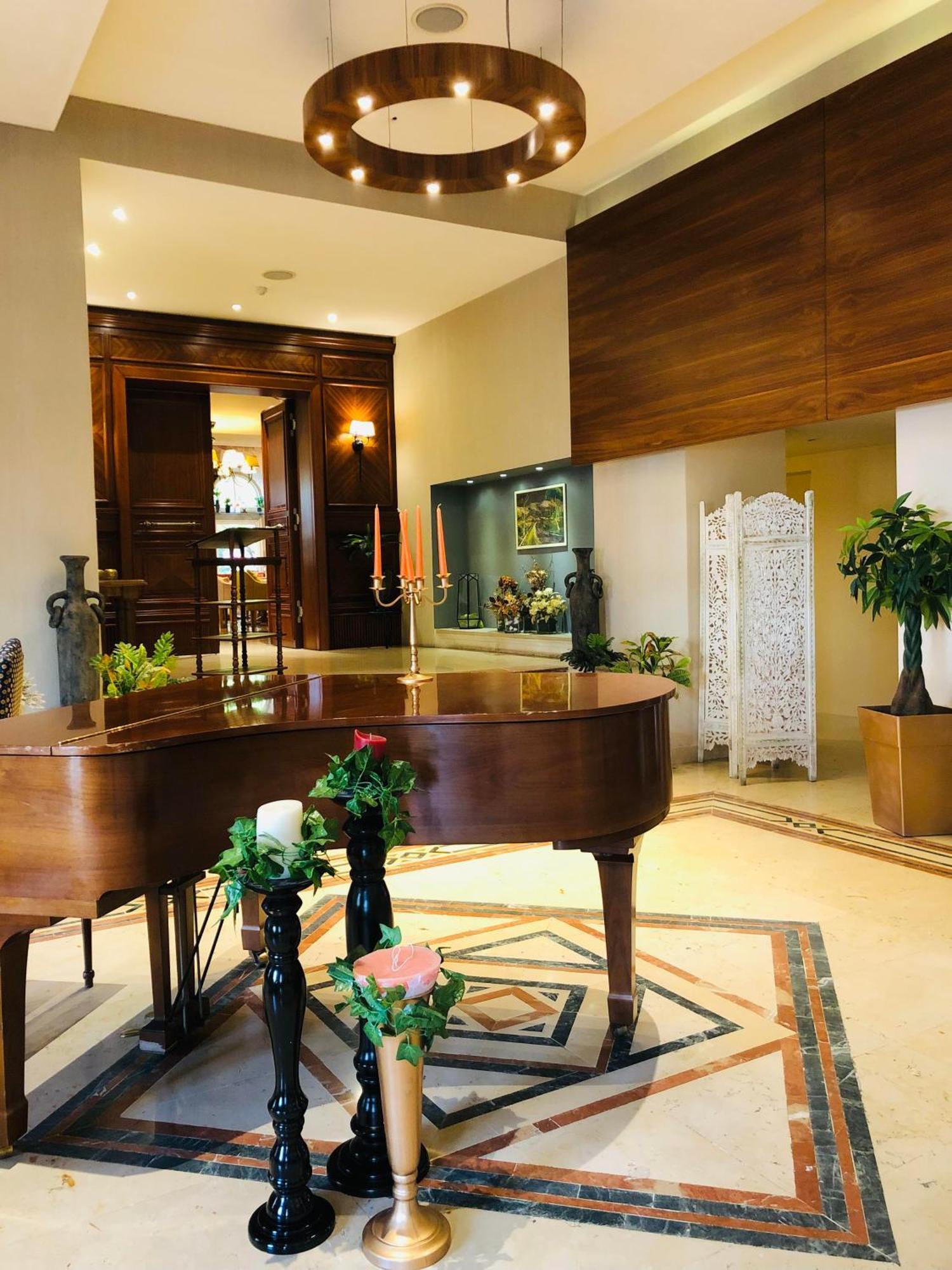 Grand Kadri Hotel - History Marked By Cristal Lebanon Zahlé エクステリア 写真