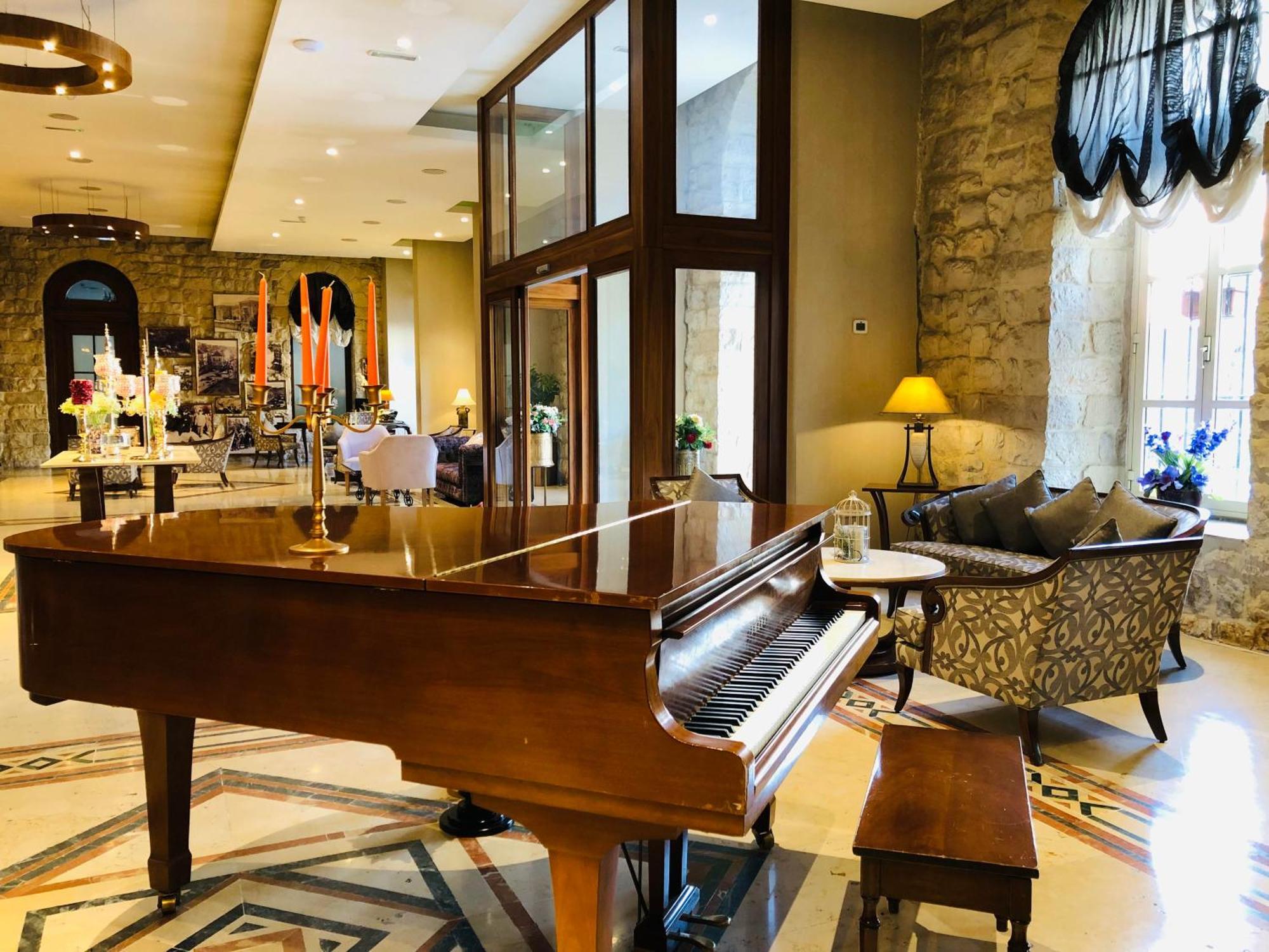 Grand Kadri Hotel - History Marked By Cristal Lebanon Zahlé エクステリア 写真