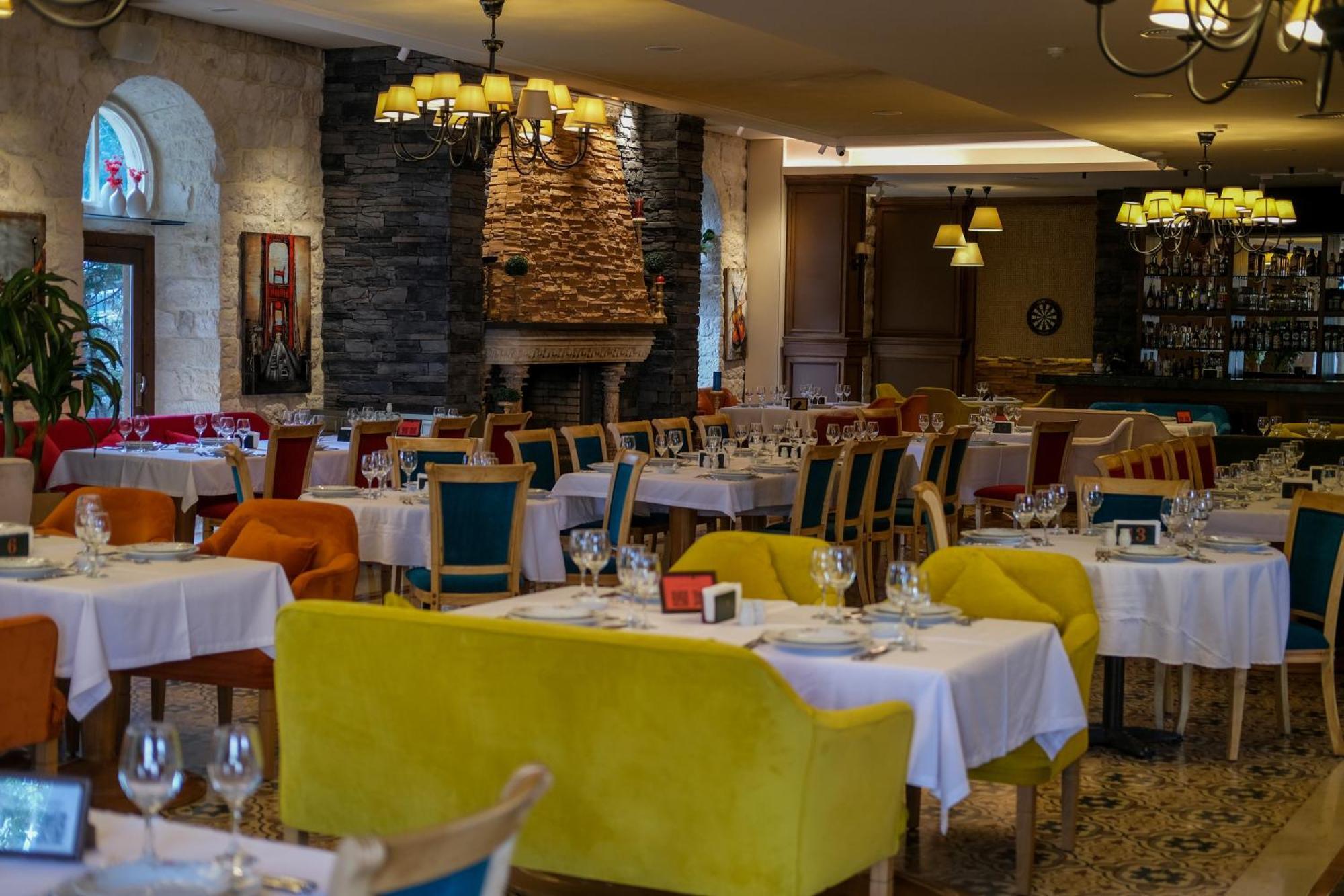 Grand Kadri Hotel - History Marked By Cristal Lebanon Zahlé エクステリア 写真